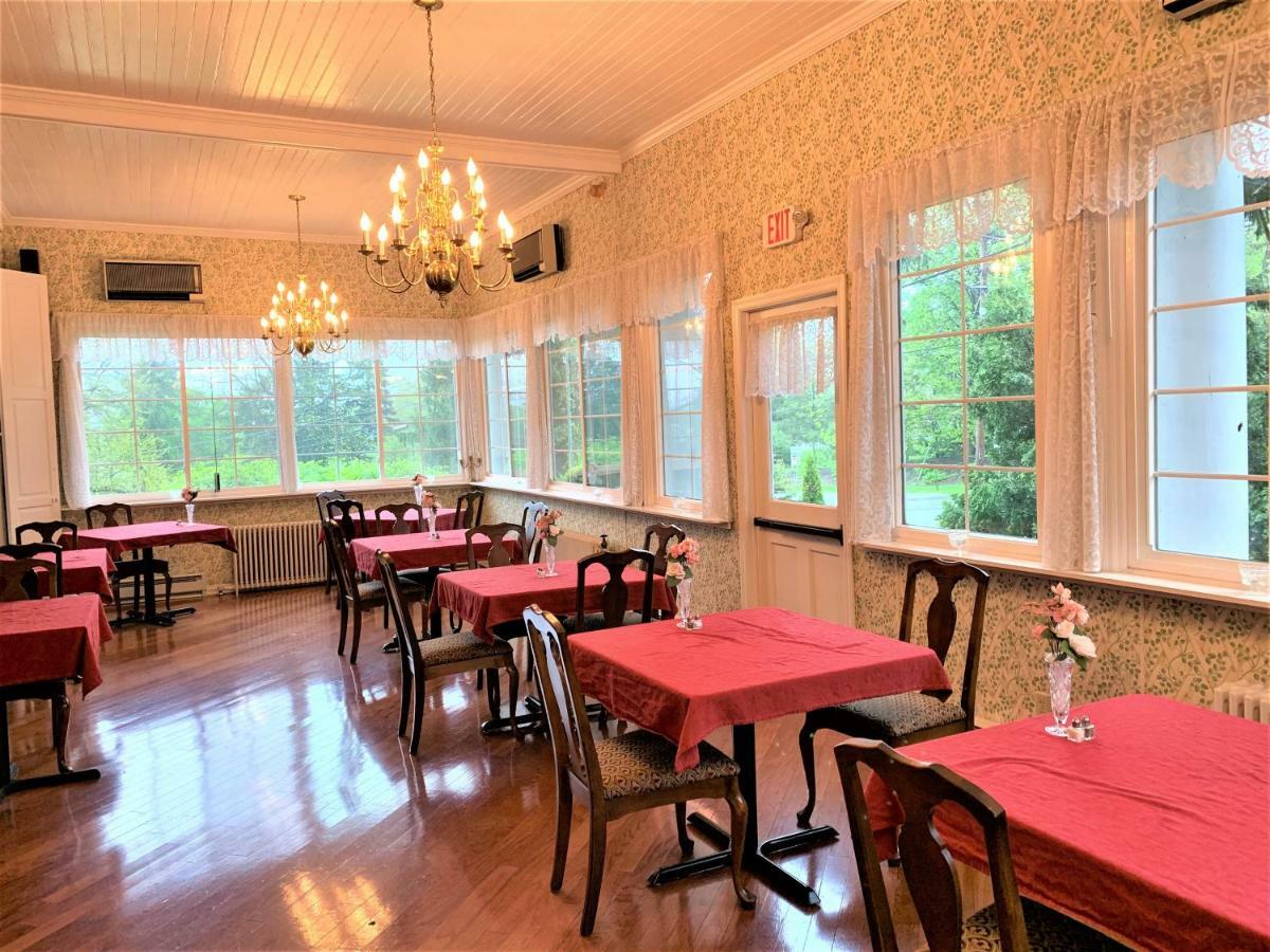 Mercersburg Inn Экстерьер фото